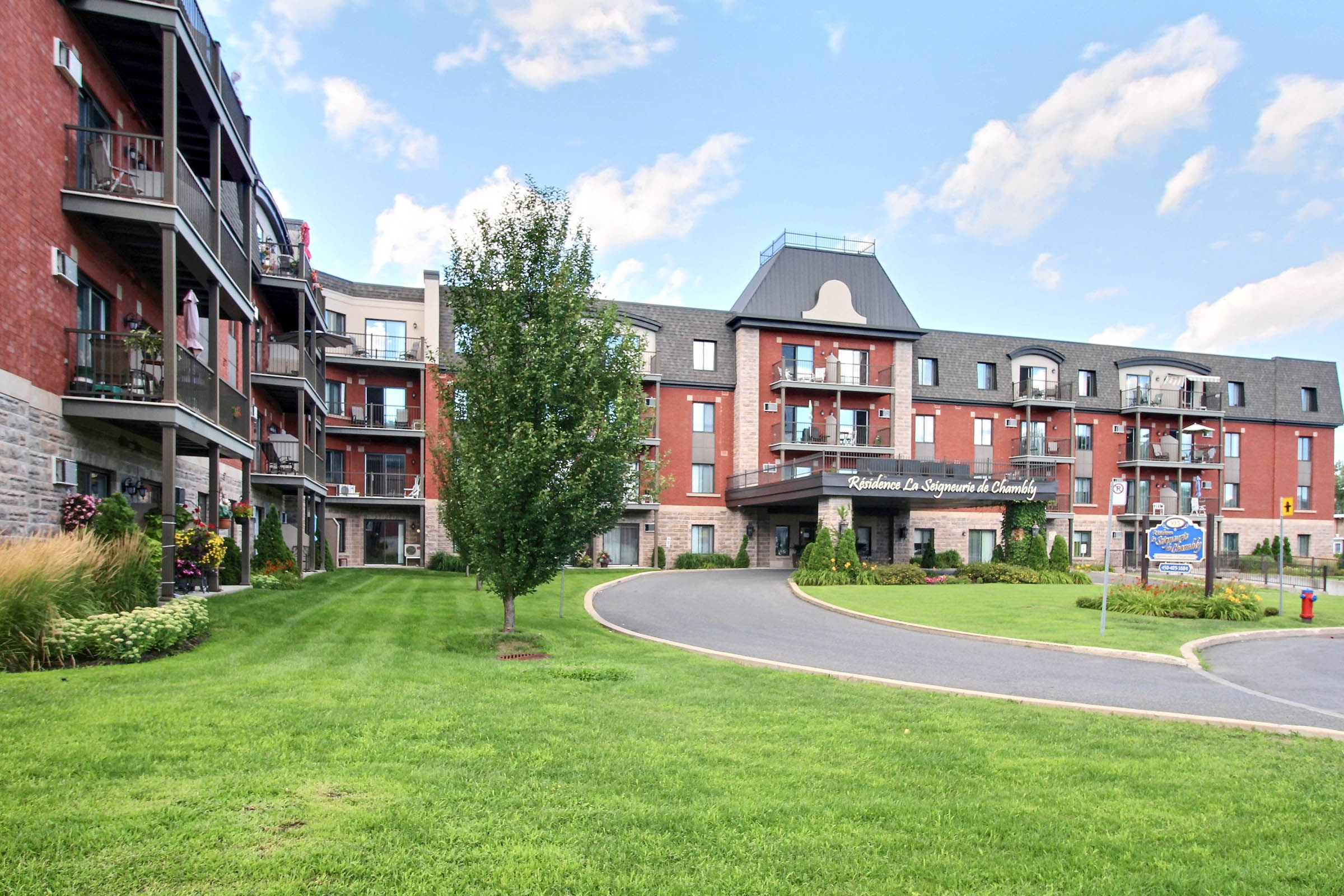 La Seigneurie de Chambly Residences Fleur de Lys